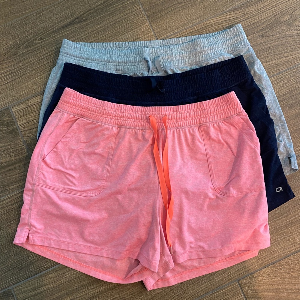 3 Pairs Gap Brushed Tech Fit Shorts XL